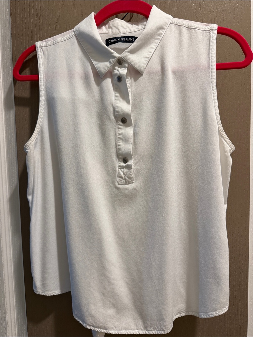 Calvin Klein Jeans White Sleeveless Collared Button Polo Top